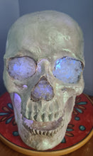 Load image into Gallery viewer, CLEAR QUARTZ COLOUR CHANGING SKULL LAMP -made by me
