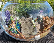 Load image into Gallery viewer, UNIQUE BEACHY SCENE FISHBOWL CANDLE HOLDER-HANDMADE BY ME