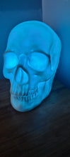 Load image into Gallery viewer, COLOUR CHANGING COOL SKULL SPEAKER/LAMP