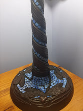 Load image into Gallery viewer, Saleš„RED ROSES & DRAGONLY BLUE/GREEN/ PURPLE STAINED GLASS LAMP