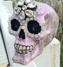 Load image into Gallery viewer, SKULL CANDY MARBLE FLOWER SKULL