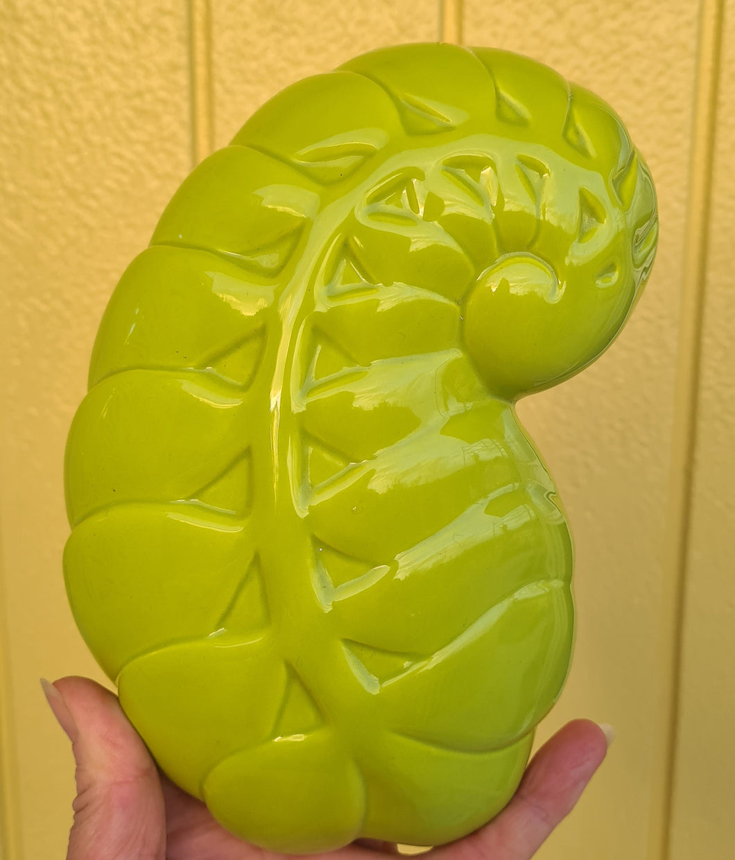 LIME GREEN CERAMIC FERN WALL ART