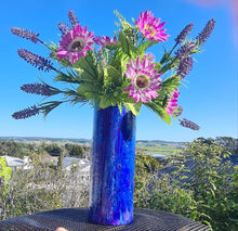 Load image into Gallery viewer, FLUID ART GLASS VASE