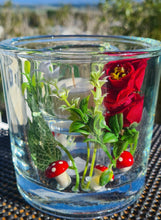 Load image into Gallery viewer, HANDMADE FLORAL CANDLE HOLDER