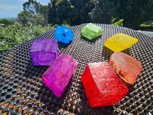 Load image into Gallery viewer, CHAKRA COLOURED CRYSTAL SETS-clear quartz