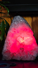 Load image into Gallery viewer, GREEN AMETHYST CRYSTAL LAMP