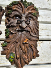 Load image into Gallery viewer, TREE MAN WITH GLASSES HANGING PLANT POT