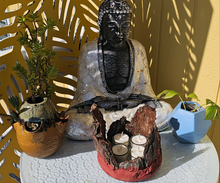 Load image into Gallery viewer, BARK &amp; CONCRETE CANDLE HOLDER