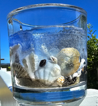 Load image into Gallery viewer, BEACHY CANDLE HOLDER