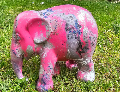 HYDRO DIPPED ELEPHANT FIGURINE
