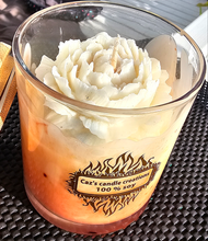 Load image into Gallery viewer, VANILLA CANDLE WITH GORGEOUS PEONE