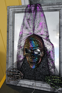 HANDMADE SKULL MIRROR