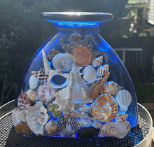 Load image into Gallery viewer, BLUE GLASS VASE WITH SHELLS