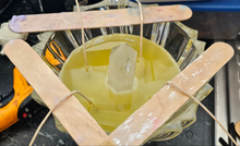 Load image into Gallery viewer, EXQUISITE CRYSTAL 3 FRAGRANCES IN 1 CANDLE
