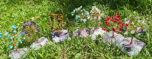 MINI CRYSTAL GEM TREES