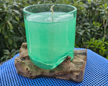 Load image into Gallery viewer, DRIFTWOOD BLACK RASPBERRY VANILLA GEL CANDLE