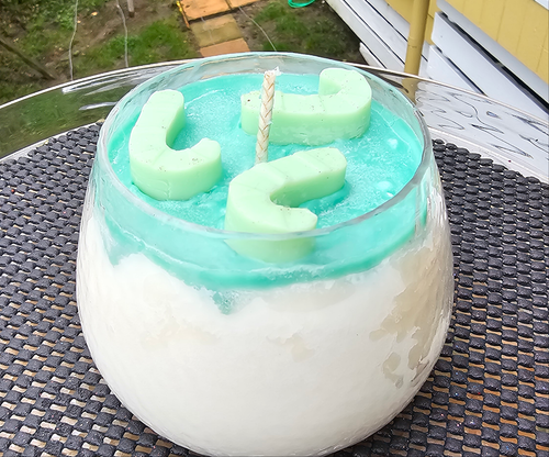 PEPPERMINT CANDY APPLE SOY/COCONUT CANDLE