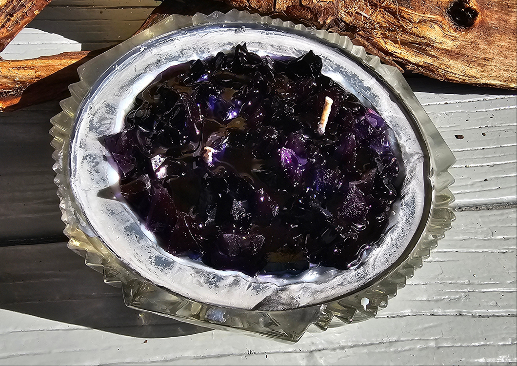 AMETHYST GEODE CANDLE