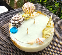 Load image into Gallery viewer, SANDALWOOD BEACHY CANDLE