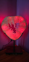 Load image into Gallery viewer, QUARTZ ARIA ON STAND WITH LIGHT
