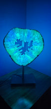 Load image into Gallery viewer, QUARTZ ARIA LAMP ON DISPLAY STAND