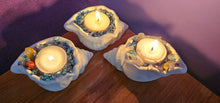 Load image into Gallery viewer, HANDMADE CRYSTAL CONCH  CANDLE HOLDER
