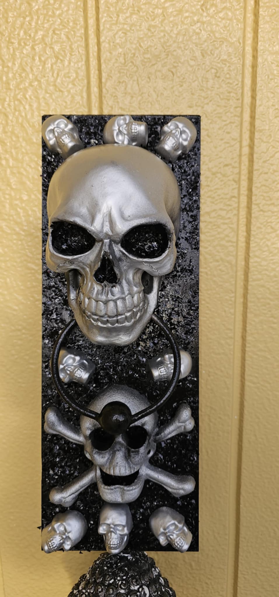 SKULL DOOR KNOCKER