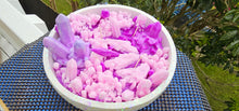 Load image into Gallery viewer, CRYSTAL HANDMADE CANDLE