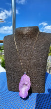 Load image into Gallery viewer, AURA QUARTZ PENDANT NECKLACE