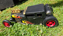 Load image into Gallery viewer, V8 HOT ROD WITH BLOWER