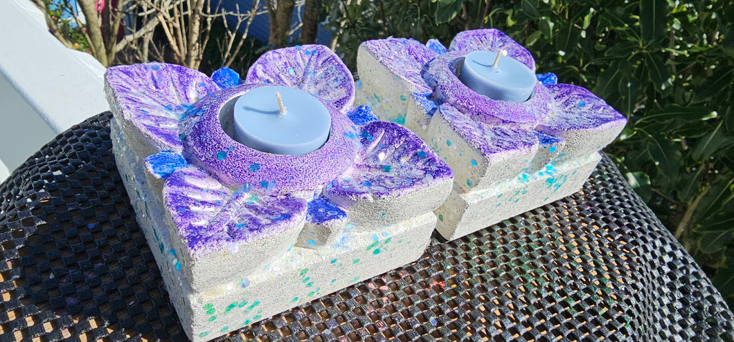 FLOWER CANDLE HOLDER SET