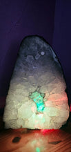 Load image into Gallery viewer, AMETHYST POLISHED CRYSTAL LAMP