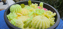 Load image into Gallery viewer, LAVENDER SUCCULENTS HANDMADE CANDLE