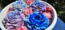 Load image into Gallery viewer, WILDBERRY MOUSSE HANDMADE CANDLE