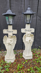 SOLAR POWERED ANGELS WITH LANTERN