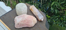 Load image into Gallery viewer, ROSE QUARTZ CHUNK