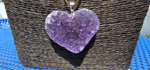 DRUZY AMETHYST CRYSTAL HEART NECKLACE