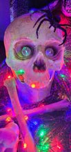 Load image into Gallery viewer, HALLOWEEN R.I.P GRAVE LAMP