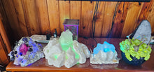 Load image into Gallery viewer, STUNNING QUARTZ CRYSTAL ON HANDMADE LIGHT STAND