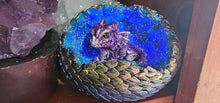 Load image into Gallery viewer, COLOUR CHANGING CRYSTAL DRAGON EGG