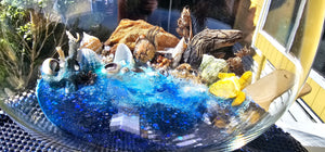 LARGE FEATURE BEACHY SCENE CANDLE HOLDER