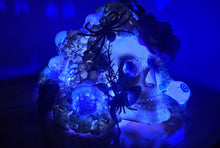 Load image into Gallery viewer, HANDMADE HALLOWEEN LAMP