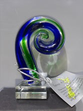 Load image into Gallery viewer, MINI BLUE GREEN PUNGA GLASS FIGURINE
