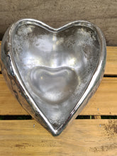 Load image into Gallery viewer, SILVER HEART BOWL