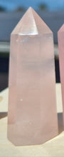 Load image into Gallery viewer, MINI ROSE QUARTZ POINTS