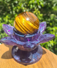 Load image into Gallery viewer, LOTUS CANDLE OR SPHERE HOLDERS-made by me