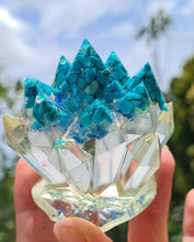 Load image into Gallery viewer, CRYSTAL CLUSTER FIGURINES MADE BY ME