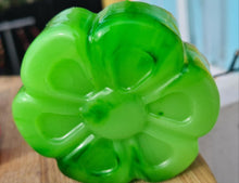 Load image into Gallery viewer, KIDDIES SOAPS( Handpoured)