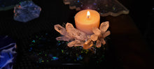 Load image into Gallery viewer, CRYSTAL HEART TEA LIGHT CANDLE HOLDERS-Made by me