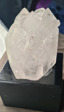 Load image into Gallery viewer, LARGE CLEAR QUARTZ CLUSTER